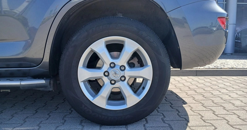 Toyota RAV4 cena 55900 przebieg: 240535, rok produkcji 2011 z Kalisz małe 596